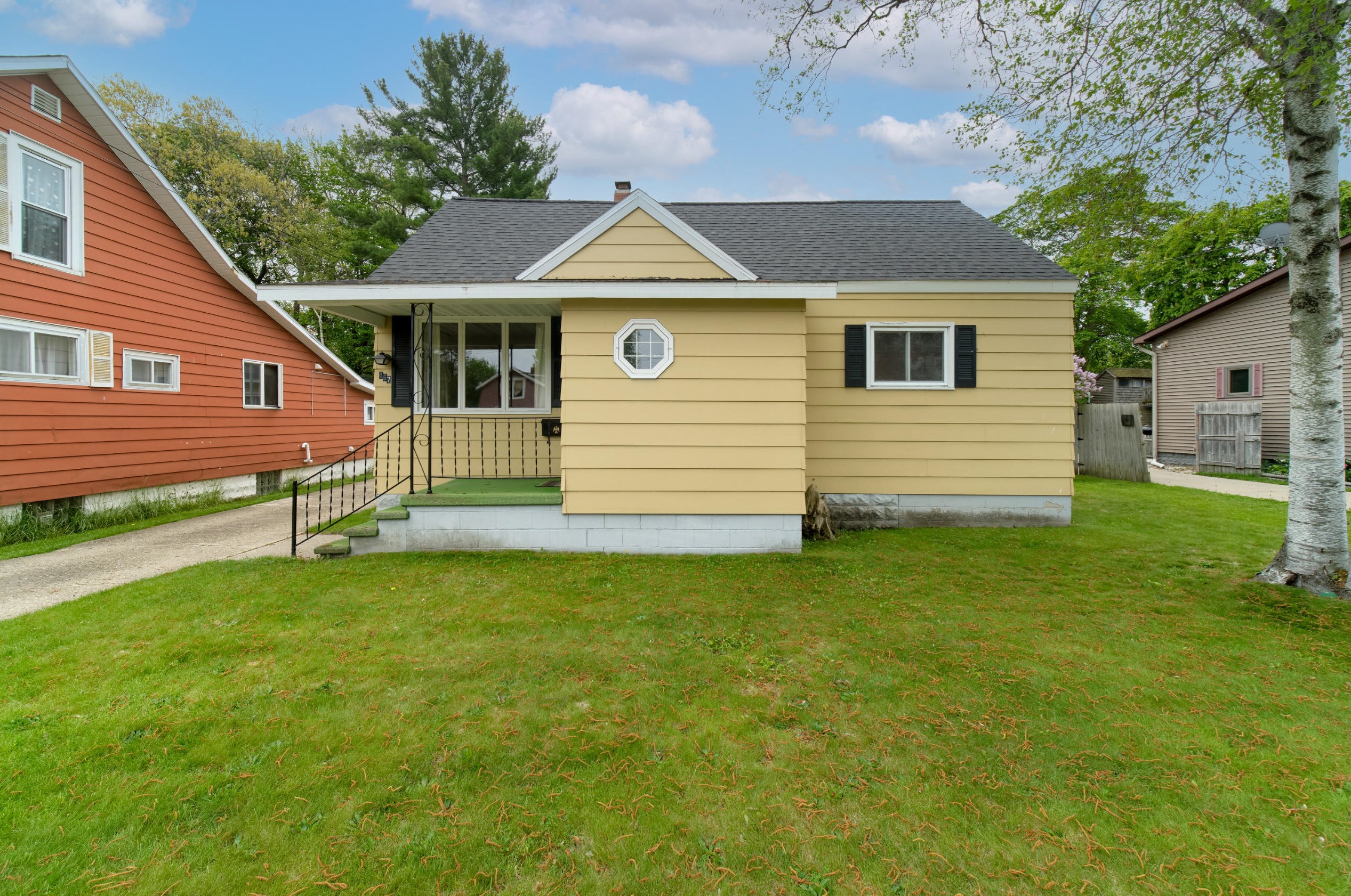 167 Harrison St, Stronach, MI 49660-1238