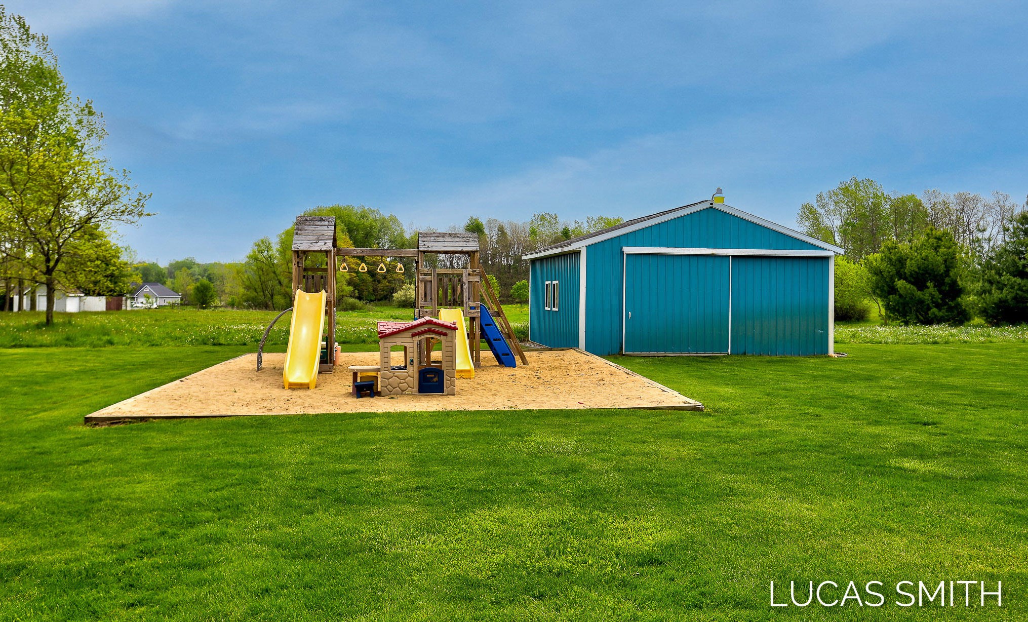 4427 36th St, Hamilton MI  49419-9111 exterior