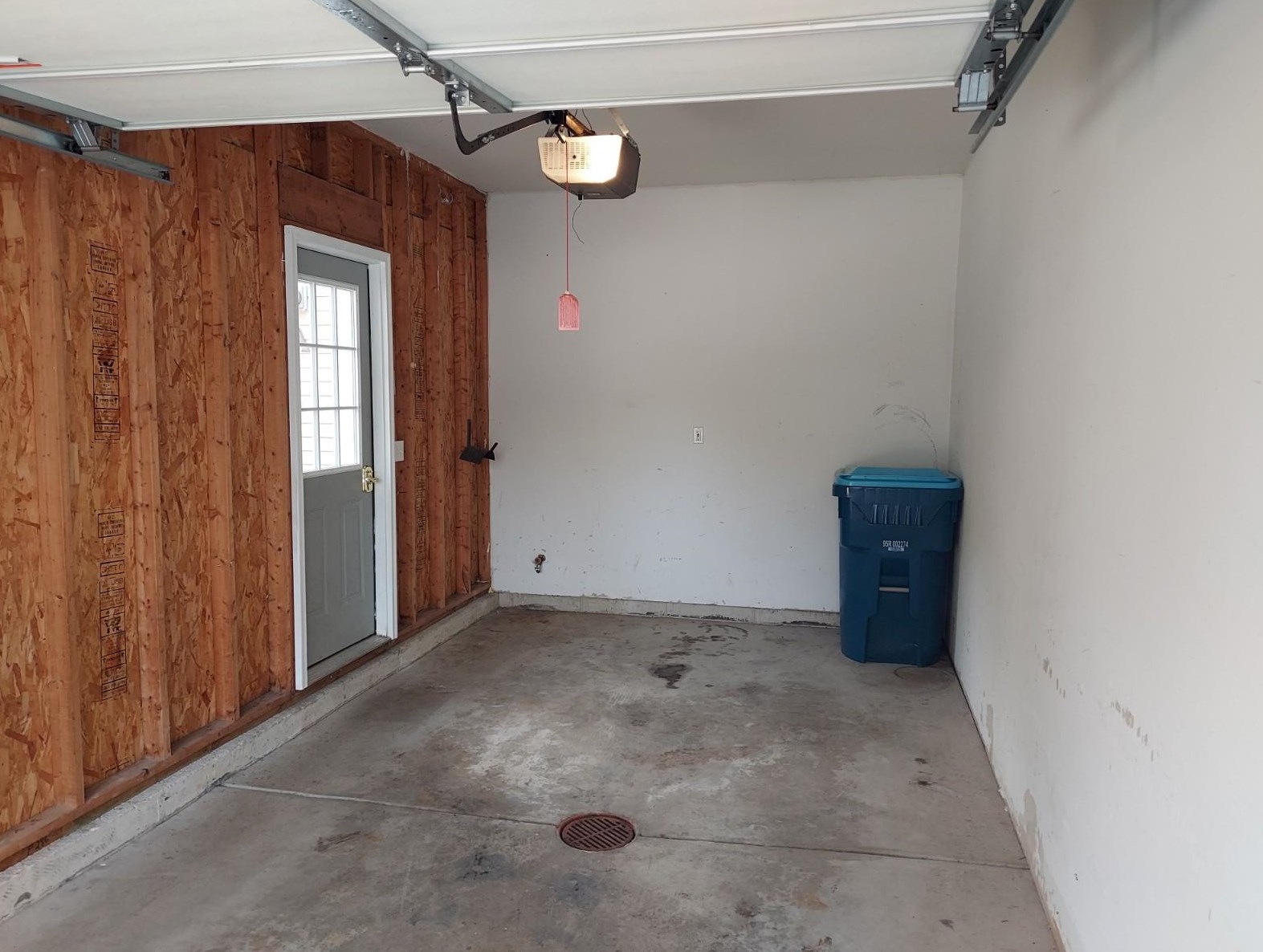 17310 Lane Ave, Spring Lake MI 49456-1234 exterior