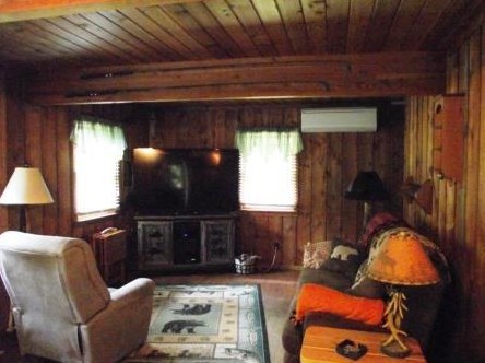 6899 E Wever Rd, Fountain, MI 49410