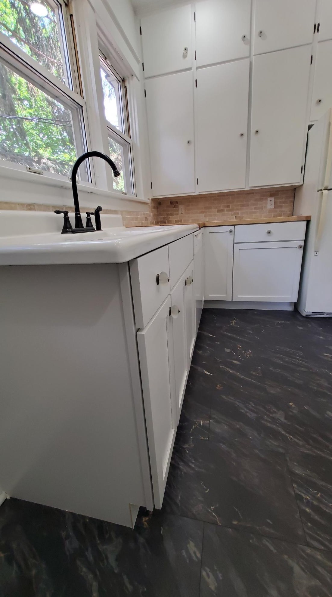 505 Main St, Springport MI  49284-9775 exterior