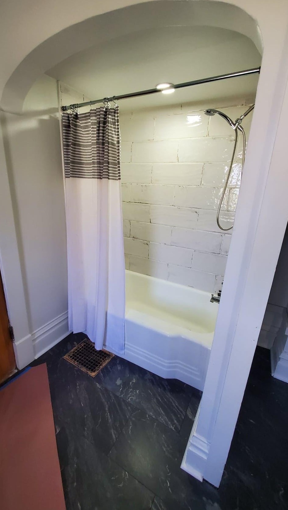 505 Main St, Springport MI  49284-9775 exterior