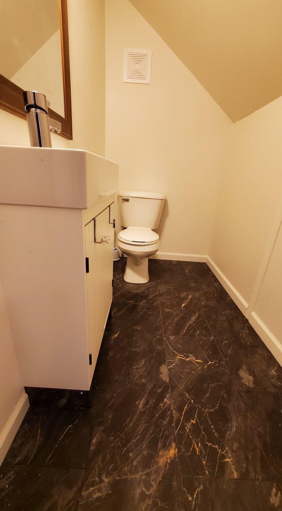 505 Main St, Springport MI  49284-9775 exterior