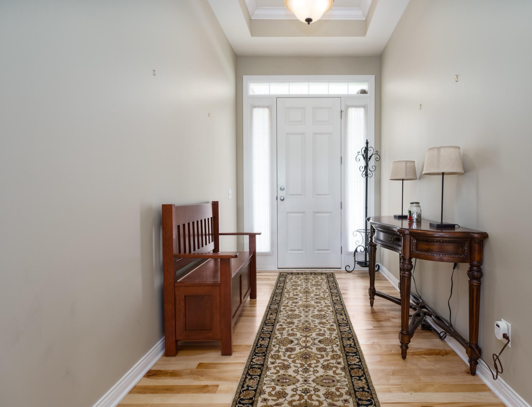 8690 Oakland Hills Cir, Kalamazoo, MI 49024