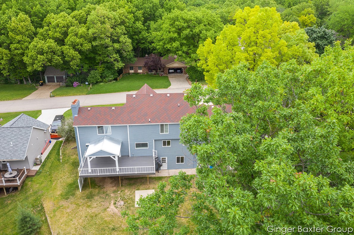 2532 Northboro Ct, Grand Rapids MI 49525-3012 exterior