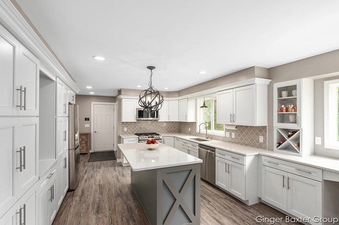 2532 Northboro Ct, Grand Rapids MI 49525-3012 exterior