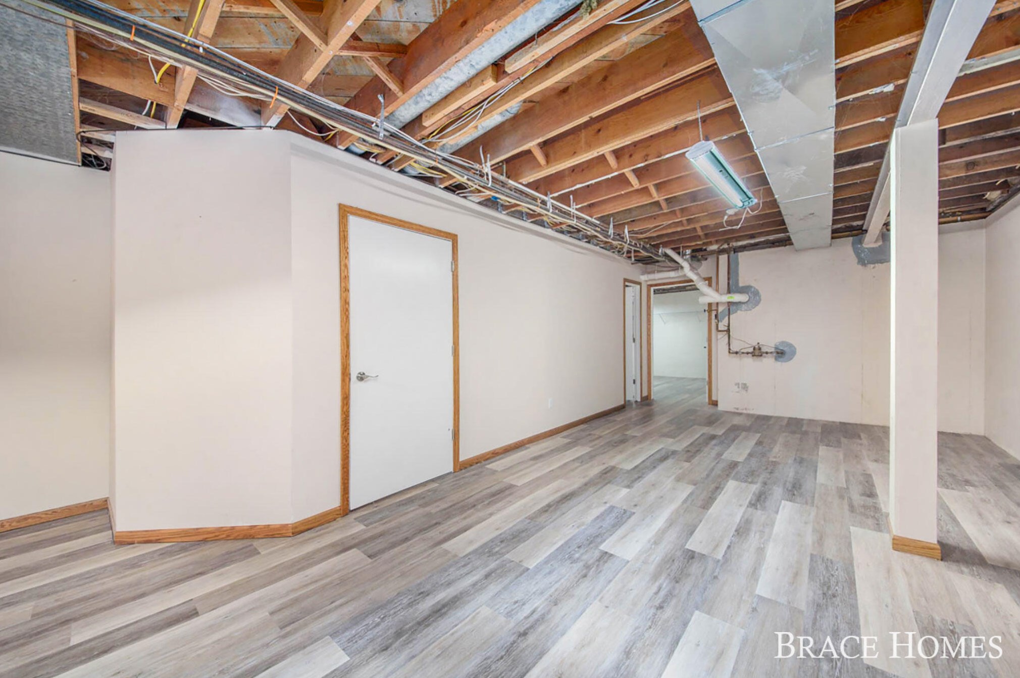 1577 Leffingwell Ave, Grand Rapids MI  49525-4527 exterior