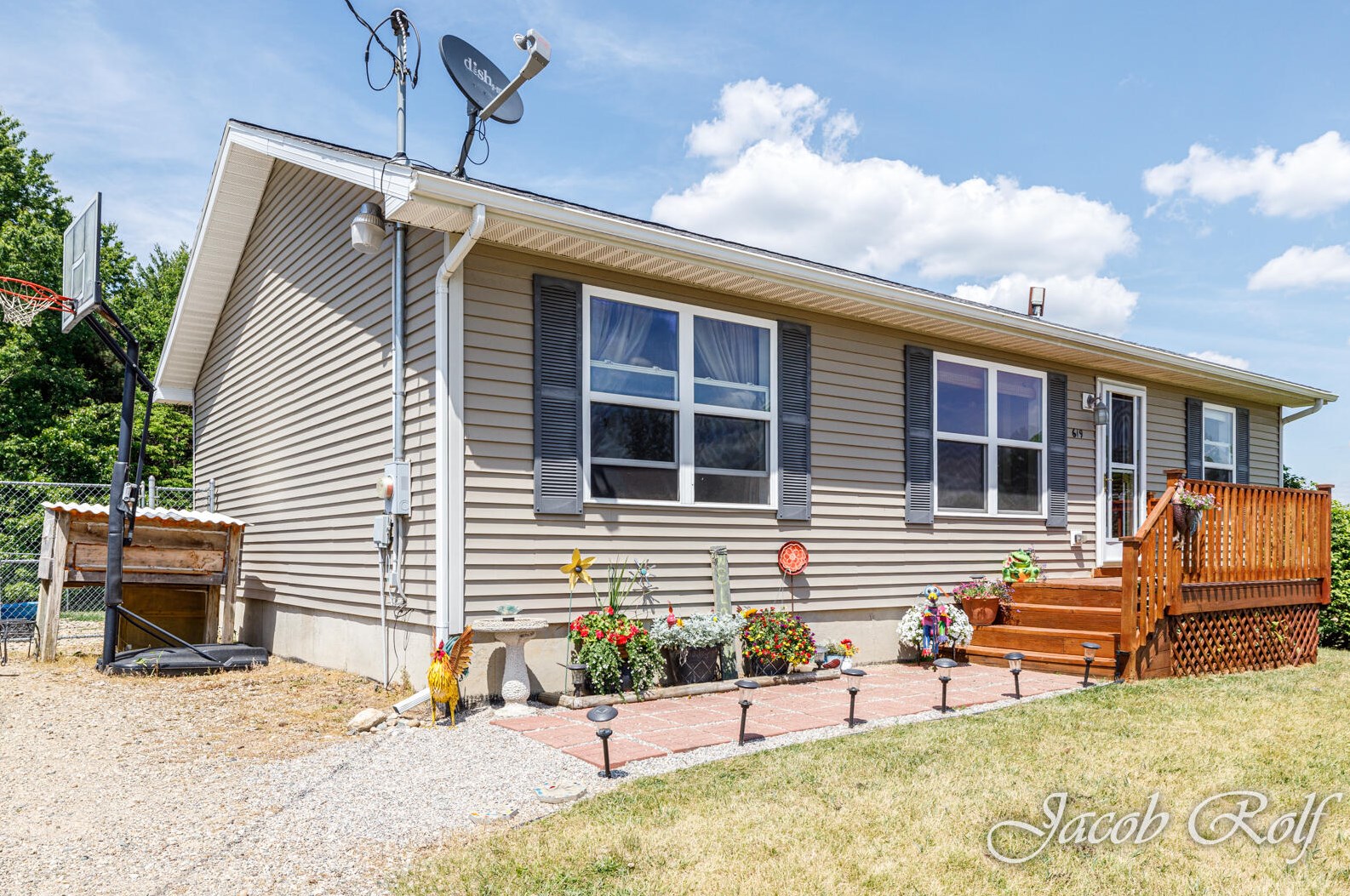 619 Butternut Ln, Martin, MI 49070-8763