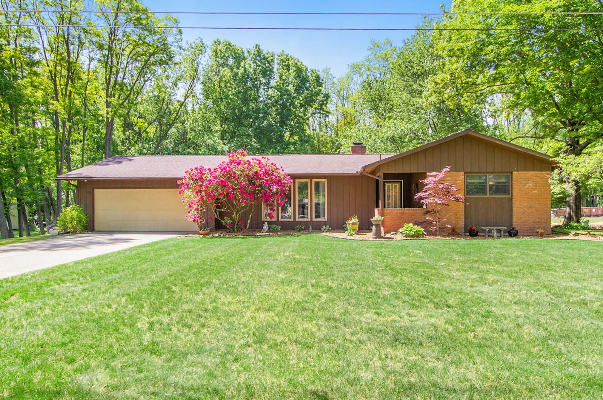 16652 F Dr, Marshall, MI 49068-9617