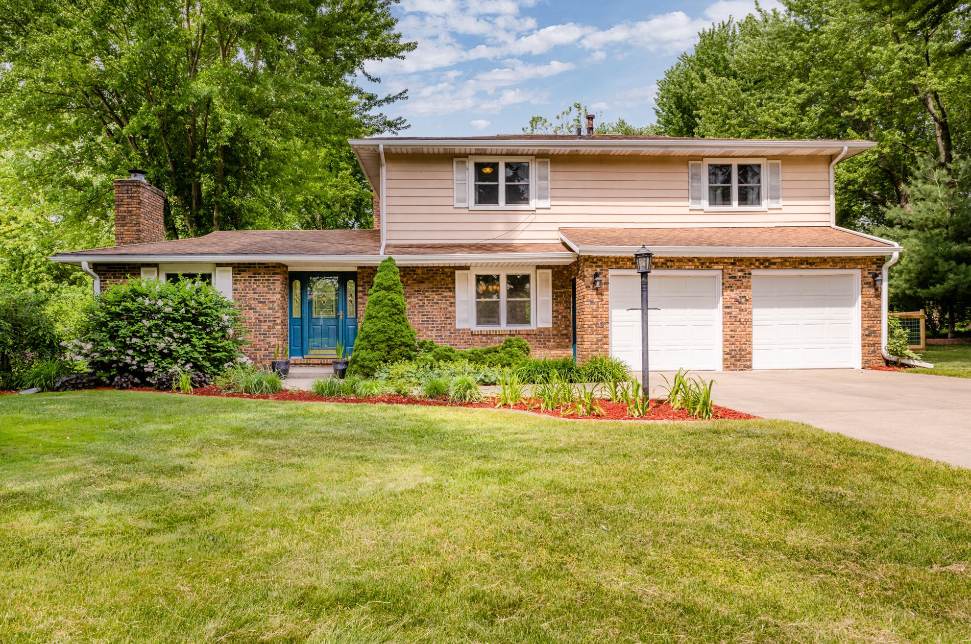 5172 Riverview Dr, Coloma MI  49038-9550 exterior