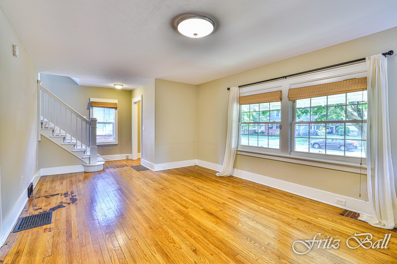 1930 Jefferson Ave, Grand Rapids MI  49507-2512 exterior