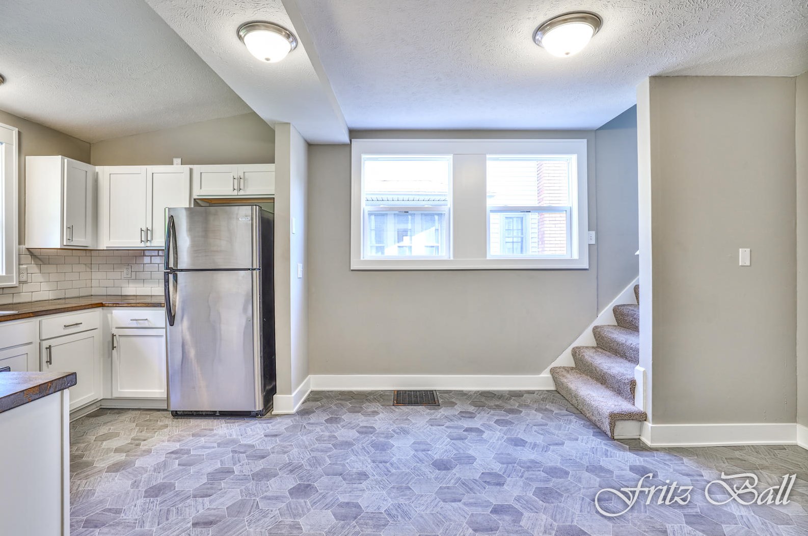 1930 Jefferson Ave, Grand Rapids MI  49507-2512 exterior