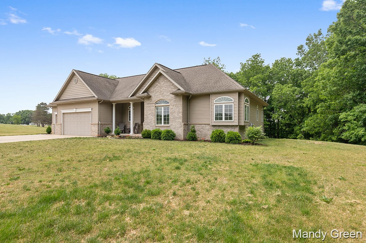 4057 River Ridge, Lyons, MI 48851