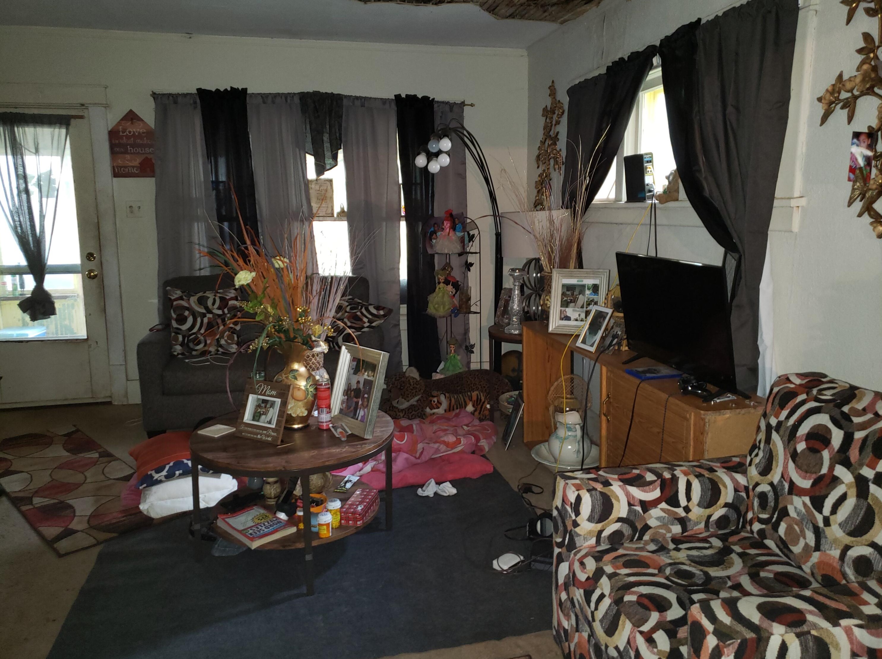 1721 Jarman St, Meskegon, MI 49442