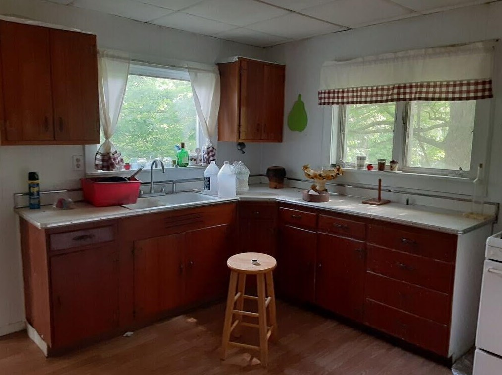 4371 68th Ave, Hart, MI 49420-8407