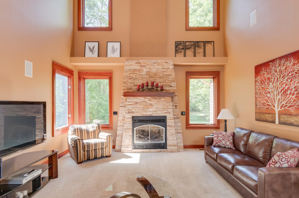 9894 S Ave, Mattawan, MI 49071-9461