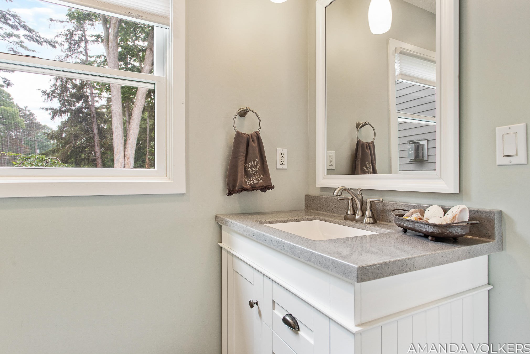 15609 Littlefield Ln, Spring Lake MI 49456-1129 exterior