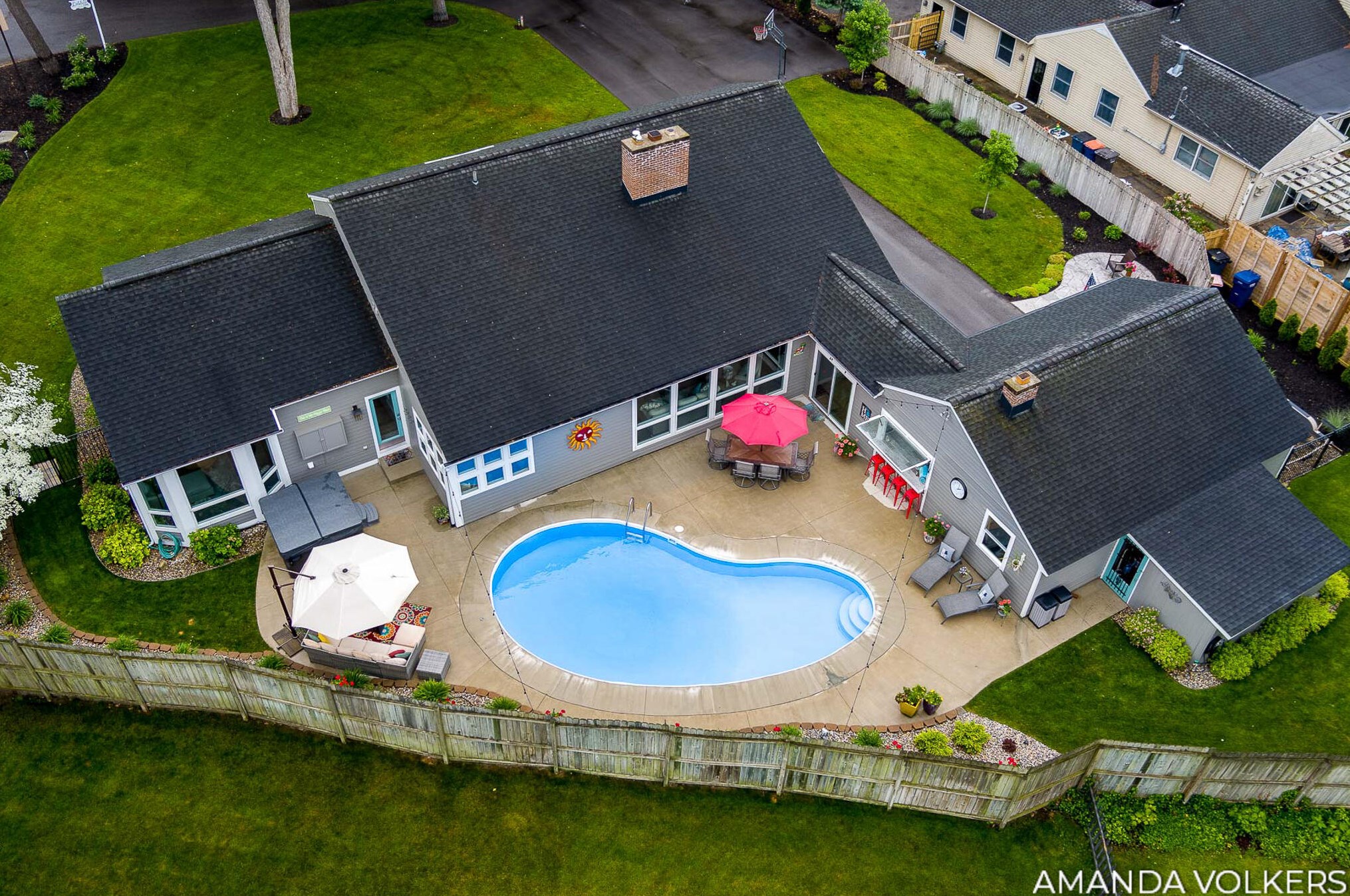 15609 Littlefield Ln, Spring Lake MI 49456-1129 exterior