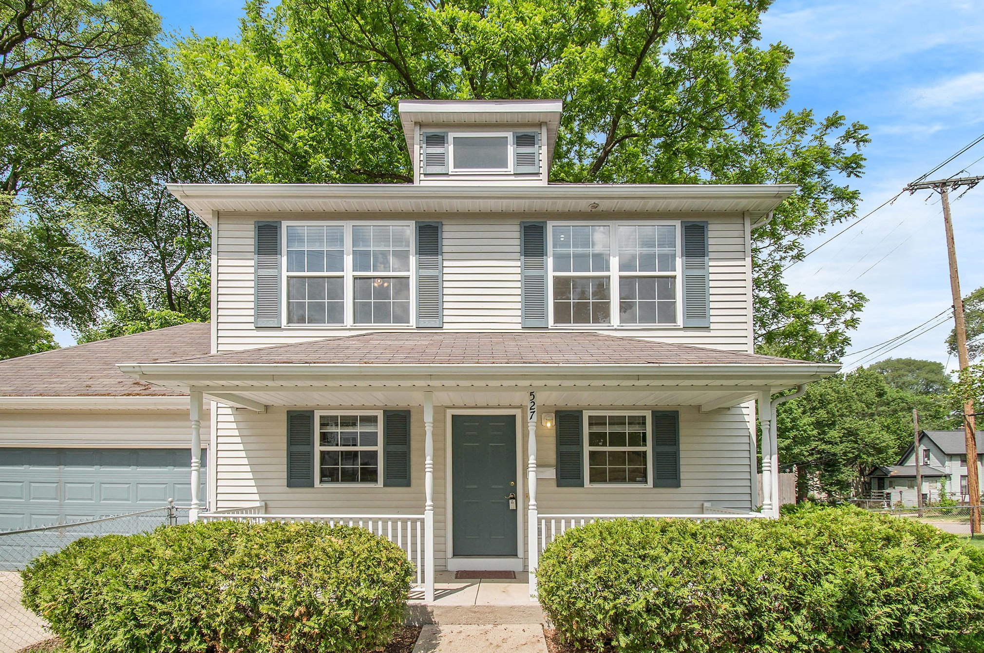 527 Gilbert Ave, Kalamazoo, MI 49048