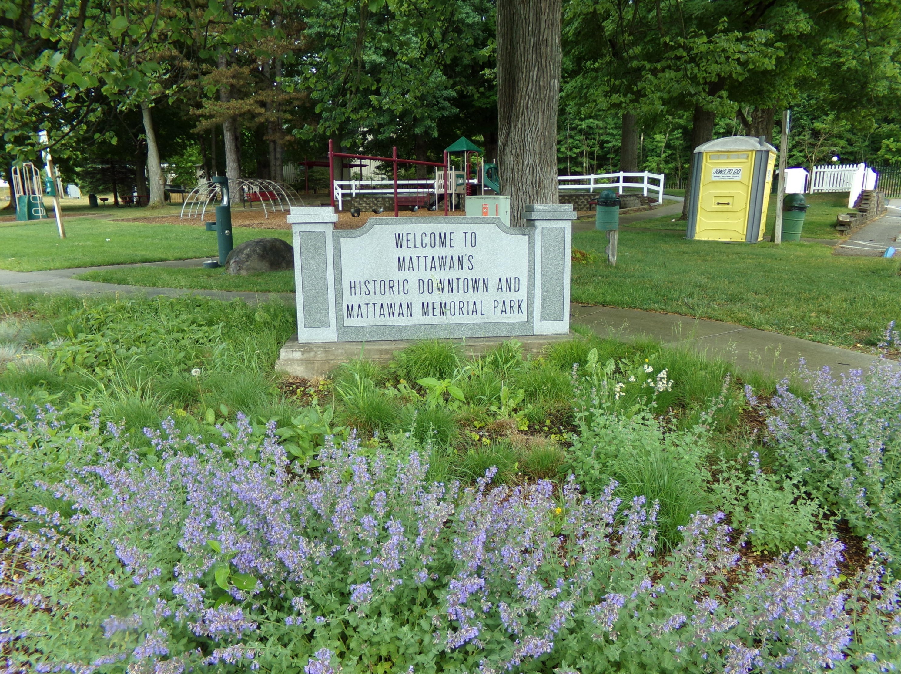 57636 Murray St, Mattawan, MI 49071-8909