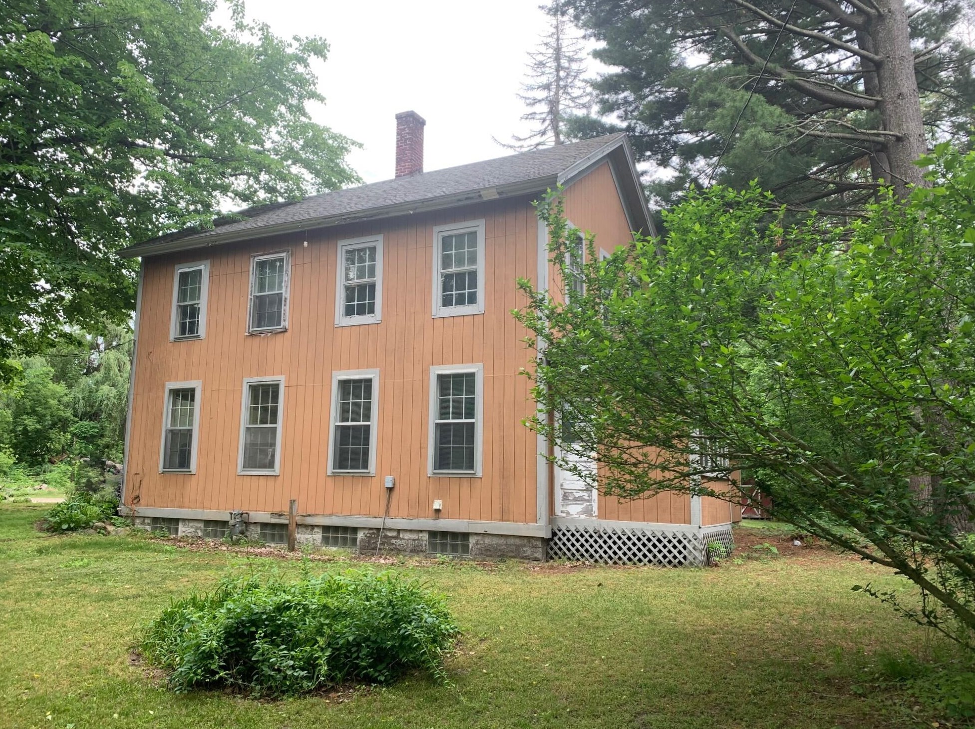 500 Chicago St, Michiana, MI 49117-1610