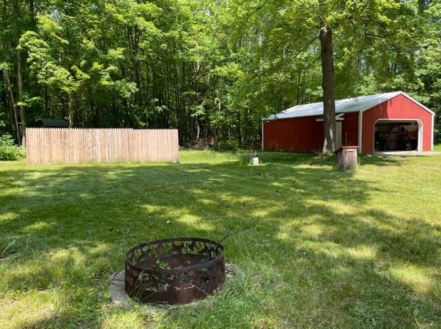 18230 Flarity Rd, Brethren, MI 49619