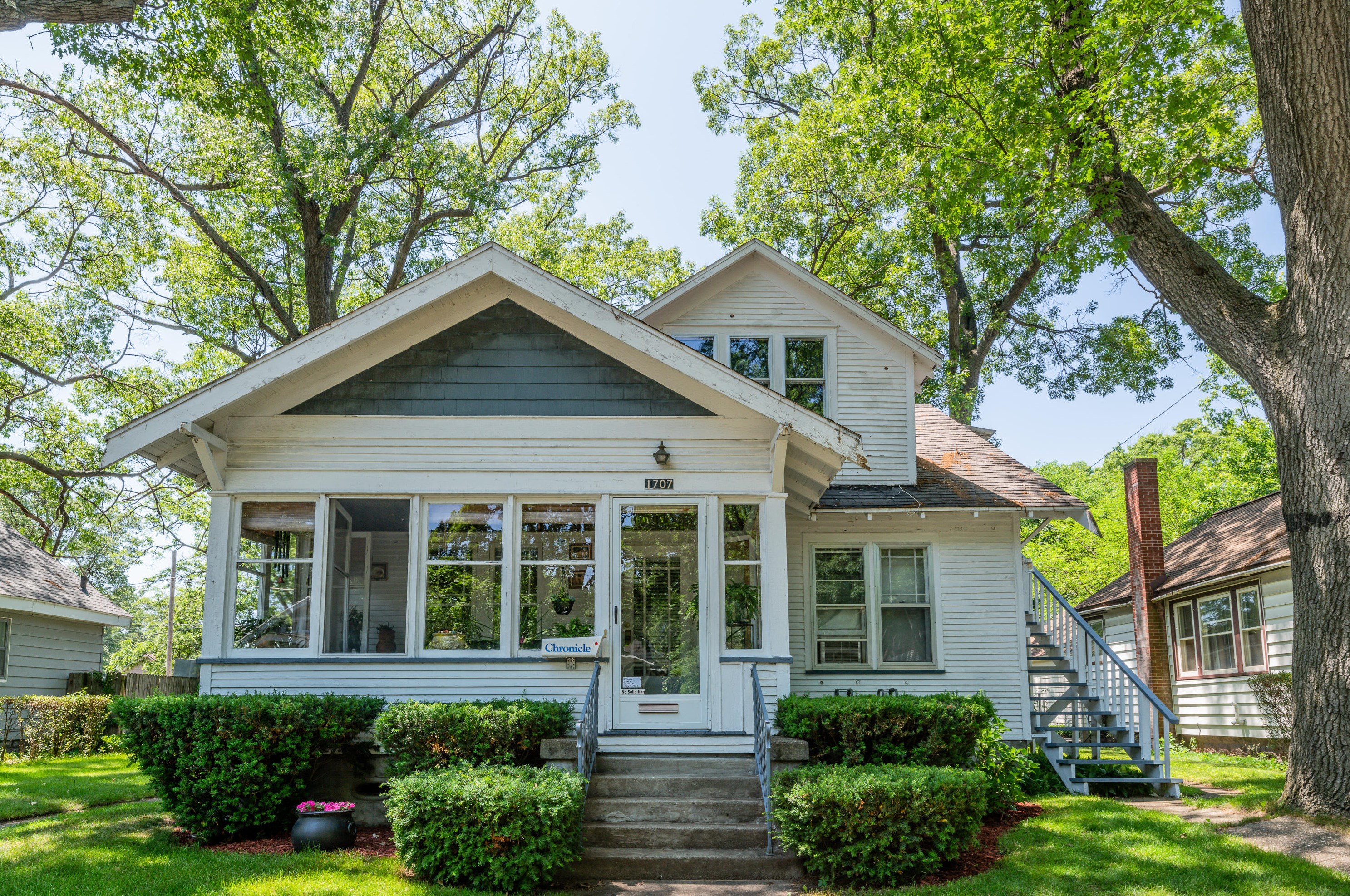 1707 Manz St, Meskegon, MI 49442