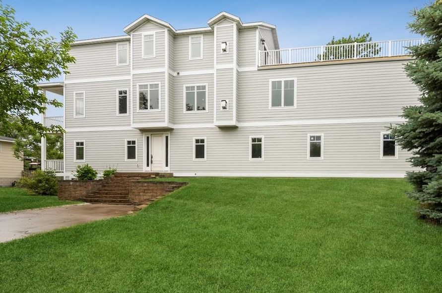 346 Eagle St, Michiana, MI 49117-1027