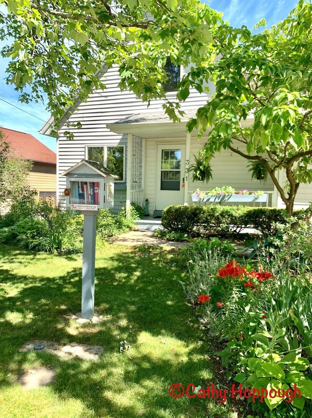 331 Conkey Dr, Fenwick, MI 48834-9681