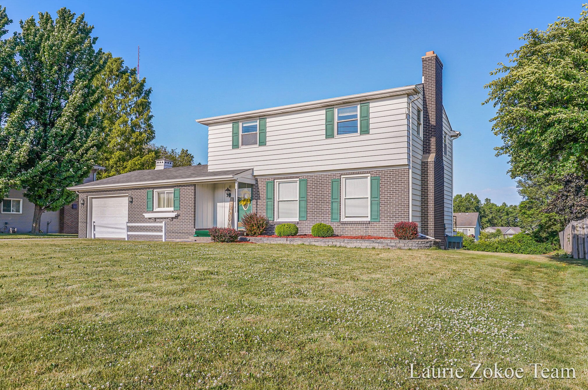 3656 Cordes Ave, Comstock Park, MI 49321-8353