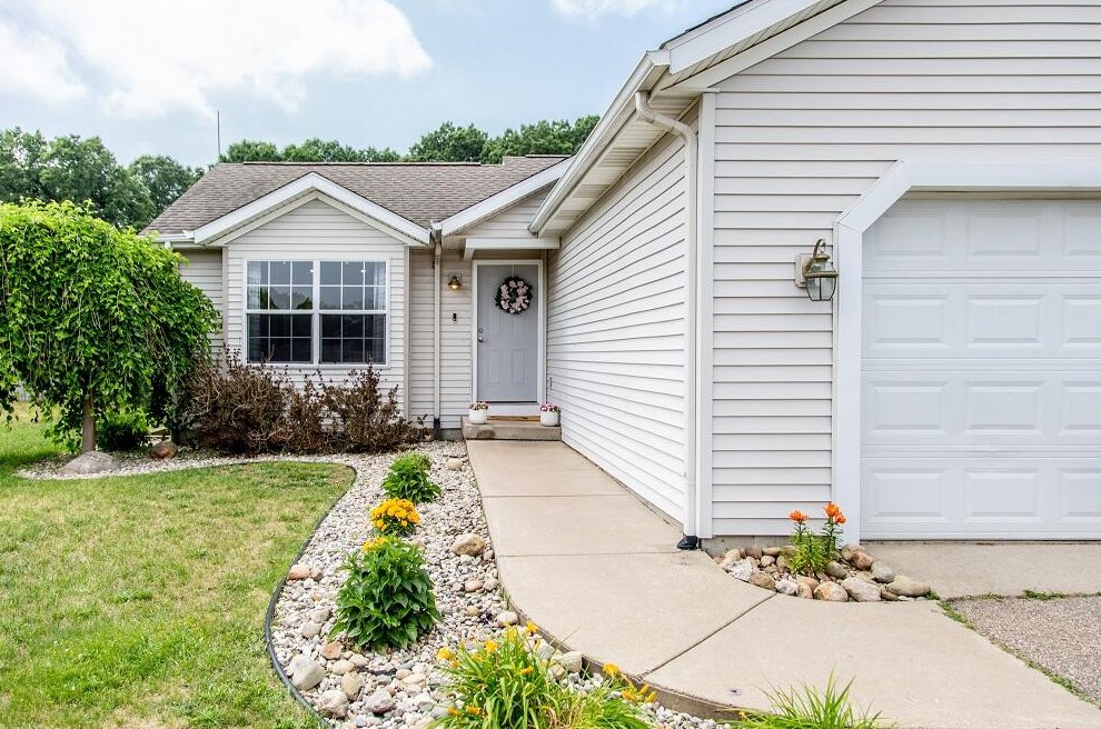 127 Grandview, Galesburg, MI 49053
