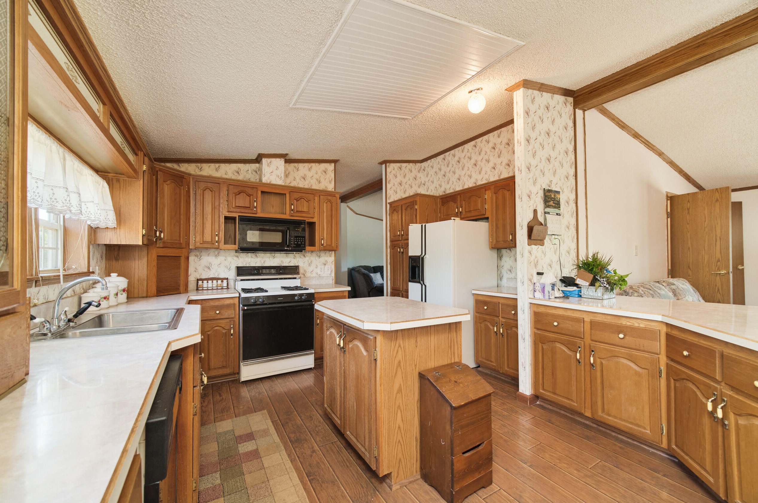 2606 County Line Rd, Stronach MI 49660-9197 exterior