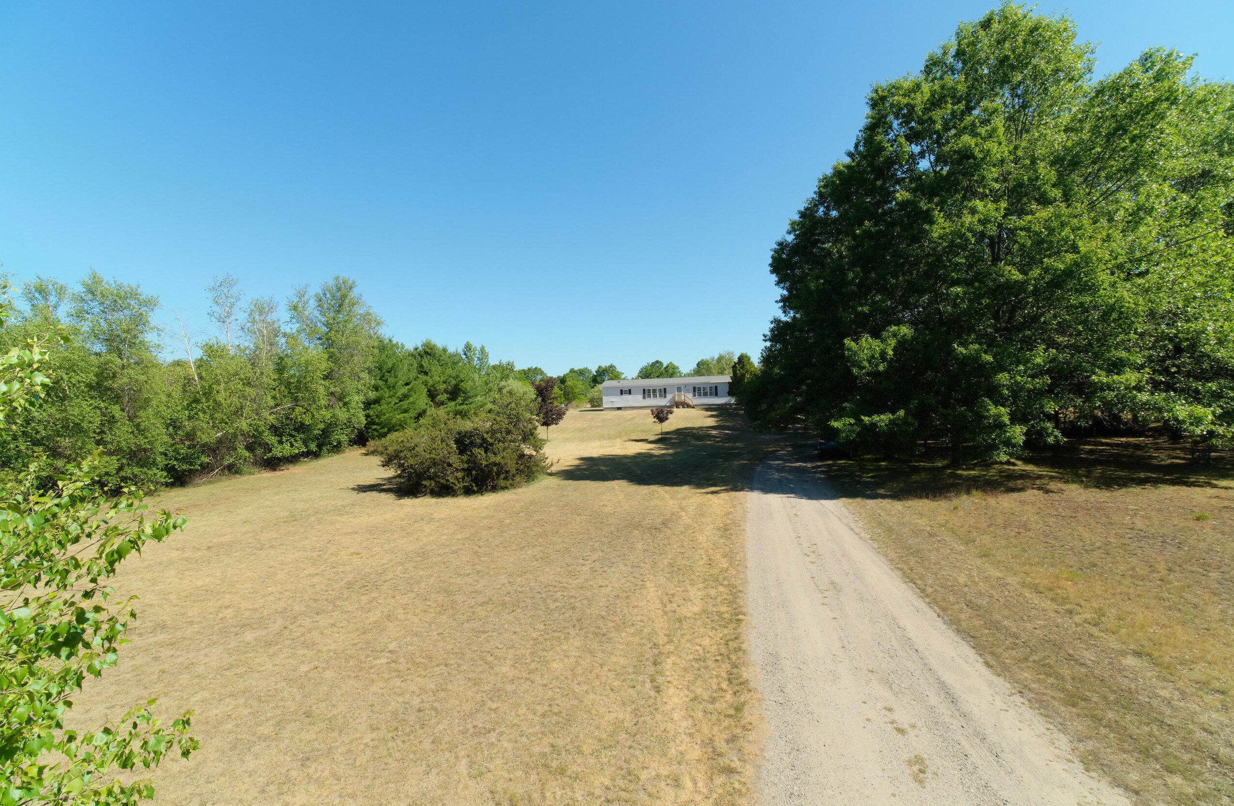 2606 County Line Rd, Stronach MI 49660-9197 exterior