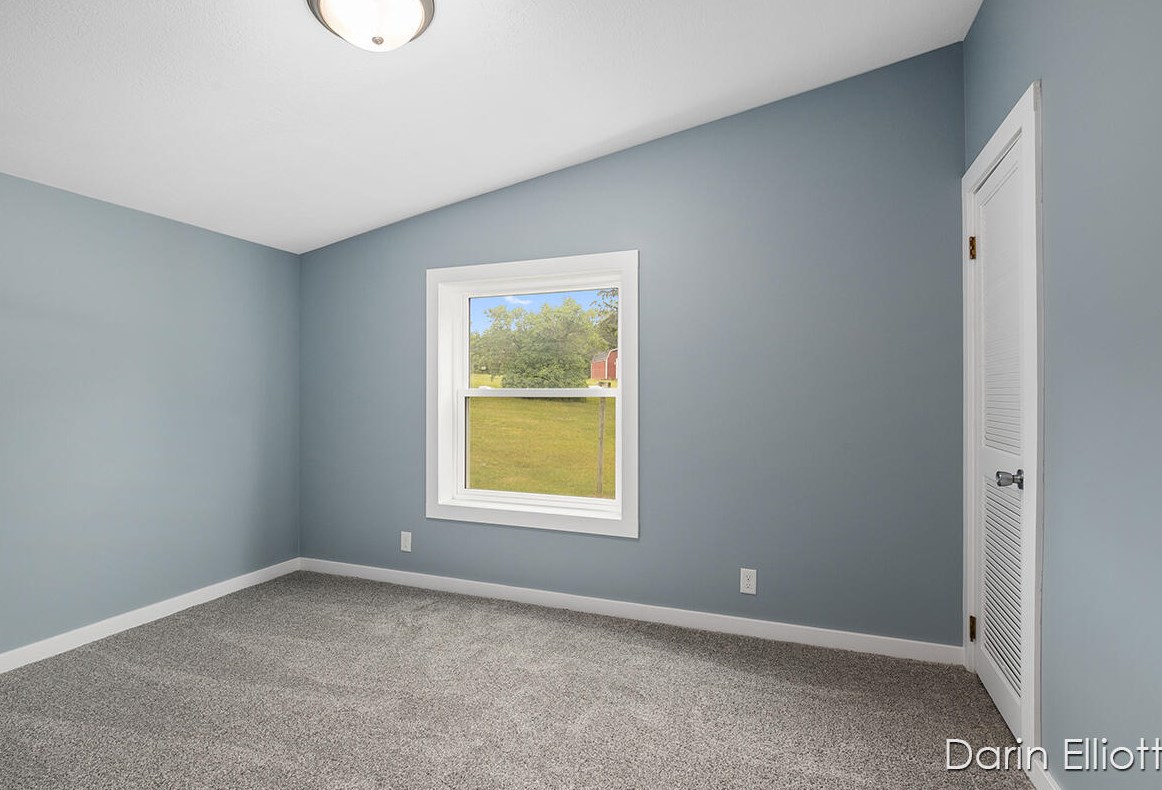 8500 Peck Lake Rd, Saranac MI  48881-9633 exterior