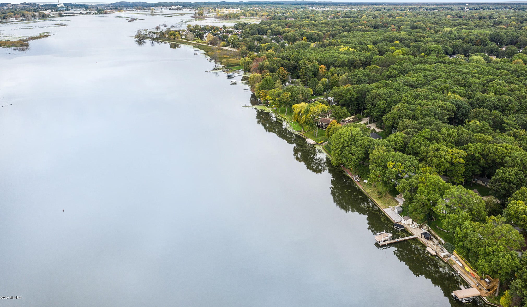 15304 Central Ave, Spring Lake MI  49456-9551 exterior