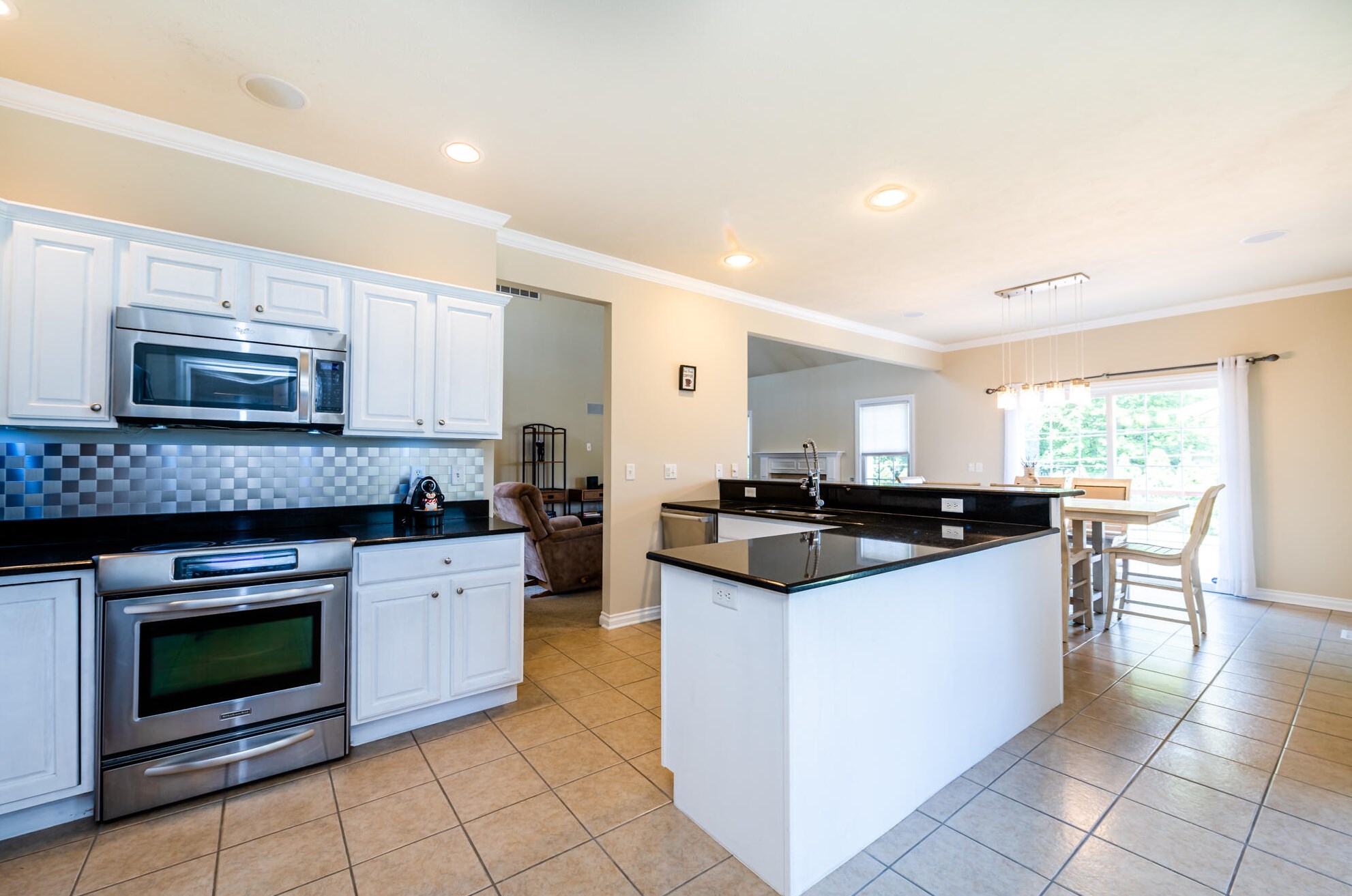 2163 Mccormick Trl, Stevensville MI  49127-8631 exterior