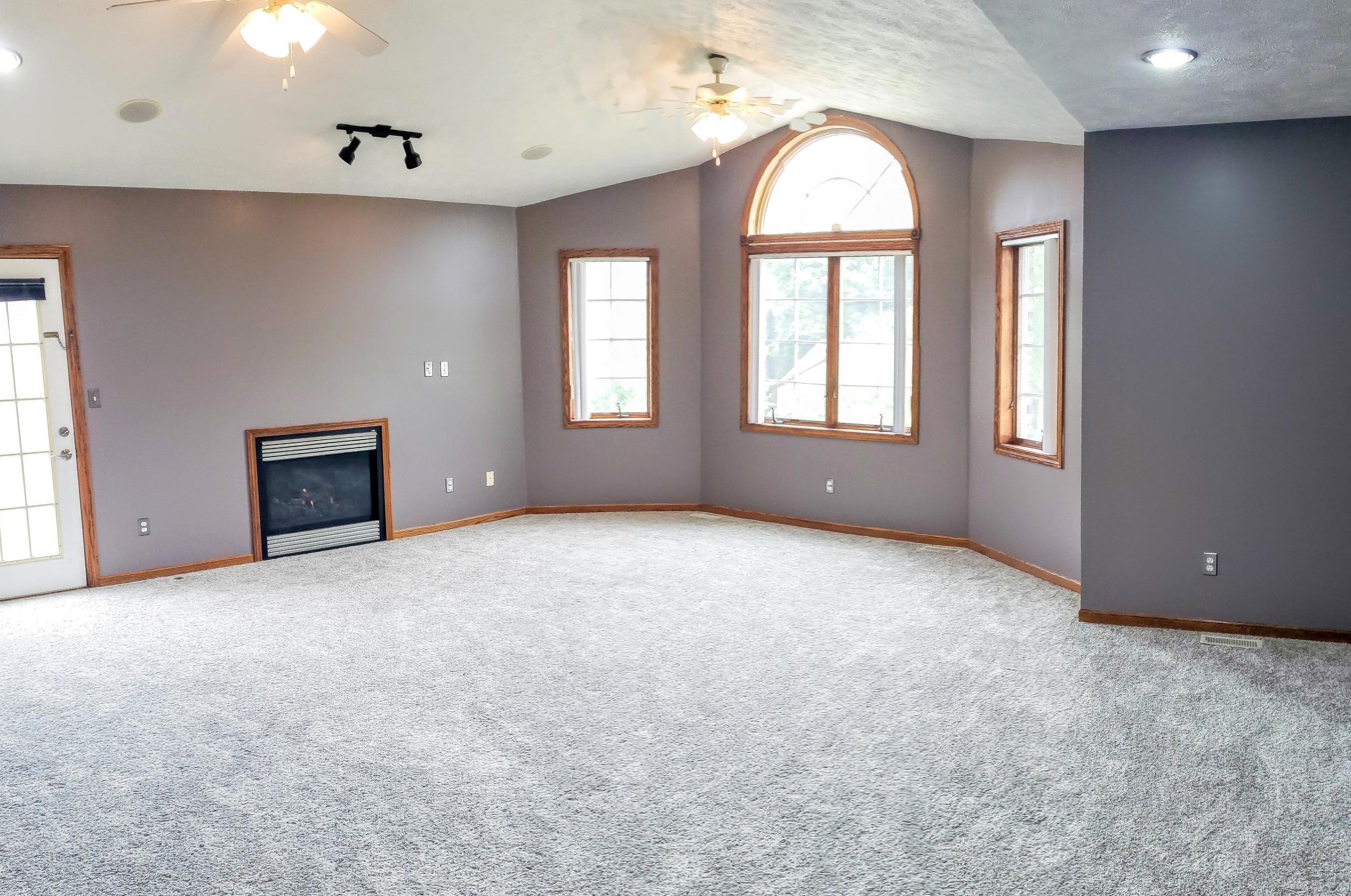 3850 Kingsway Ct, Grand Rapids MI  49508-2602 exterior