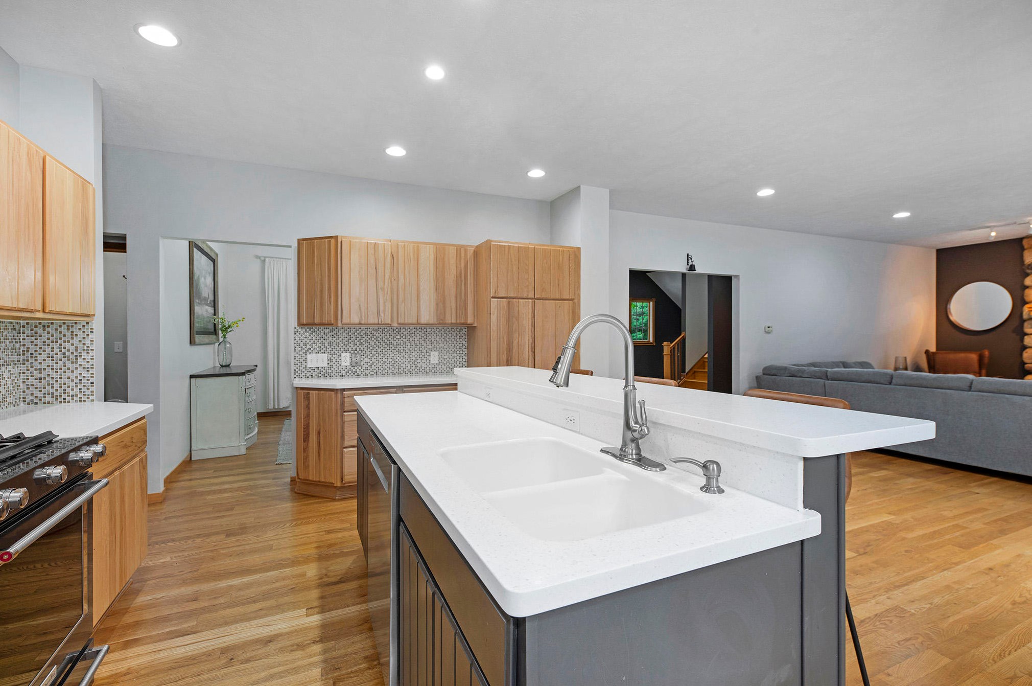 1085 Sargent Ave, Ada MI 49301-9168 exterior