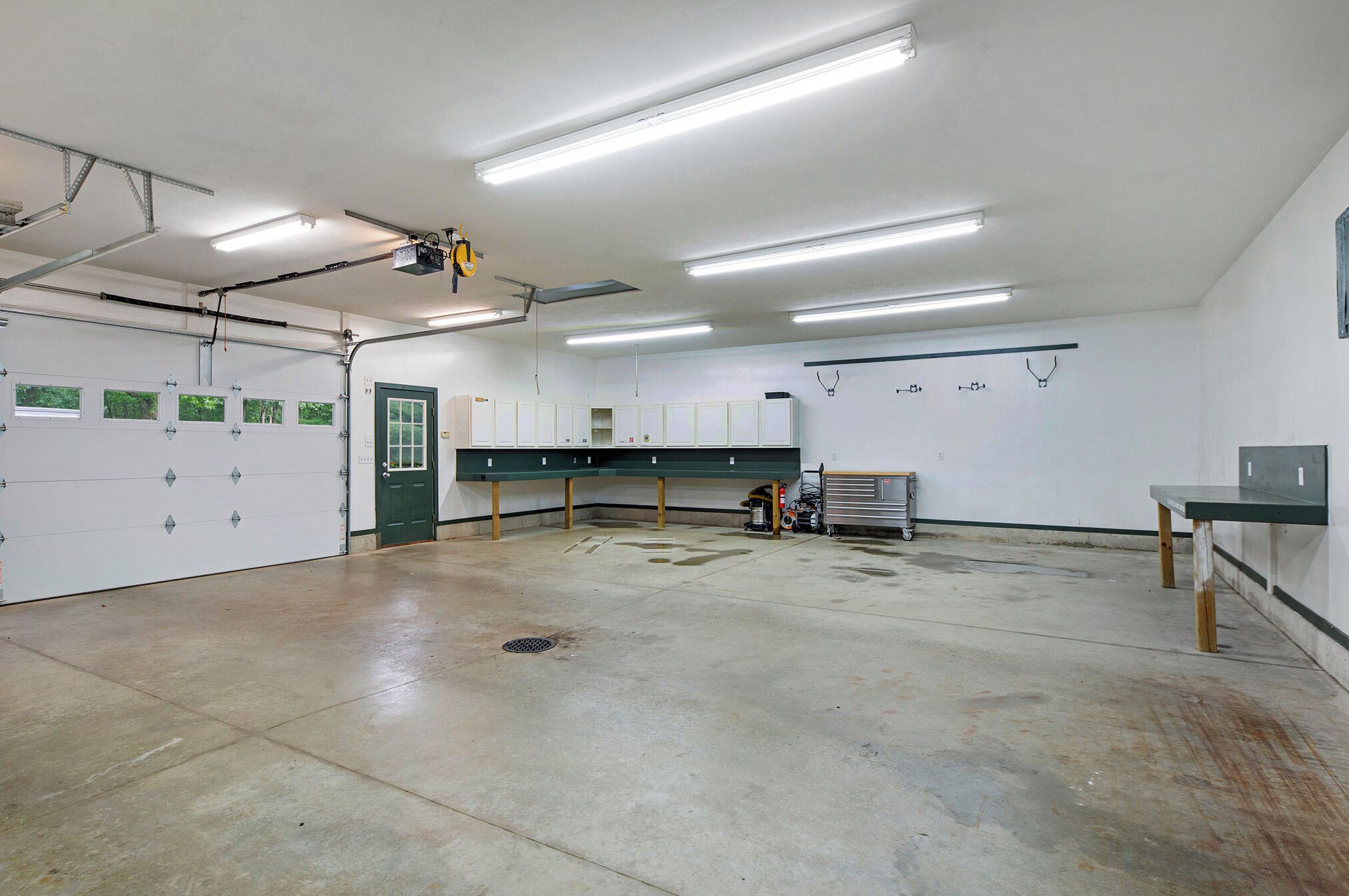 1085 Sargent Ave, Ada MI 49301-9168 exterior