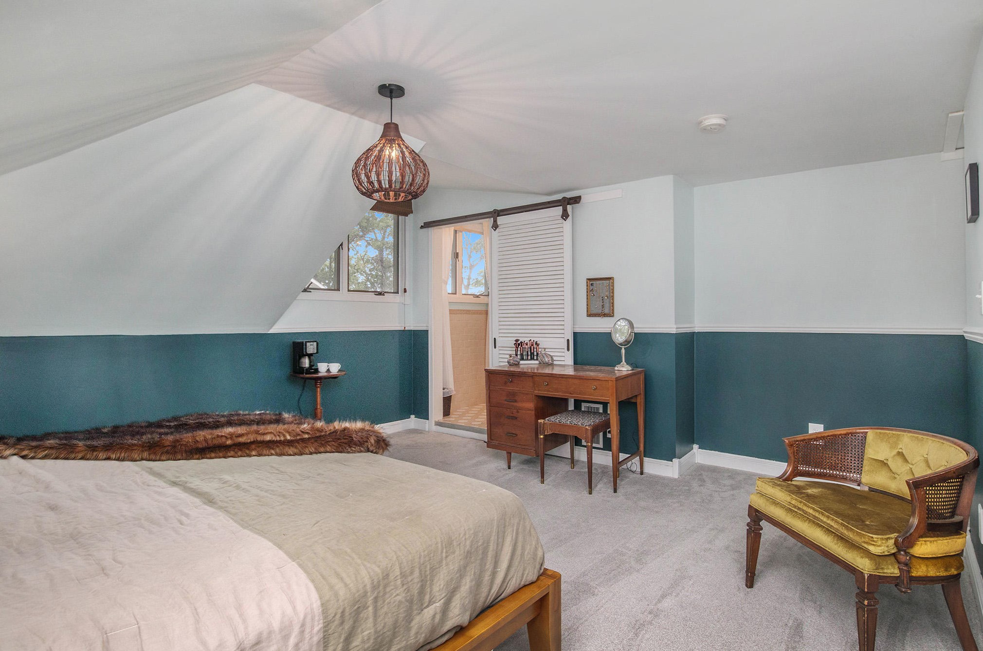 15837 Pine St, Spring Lake MI  49456-1827 exterior