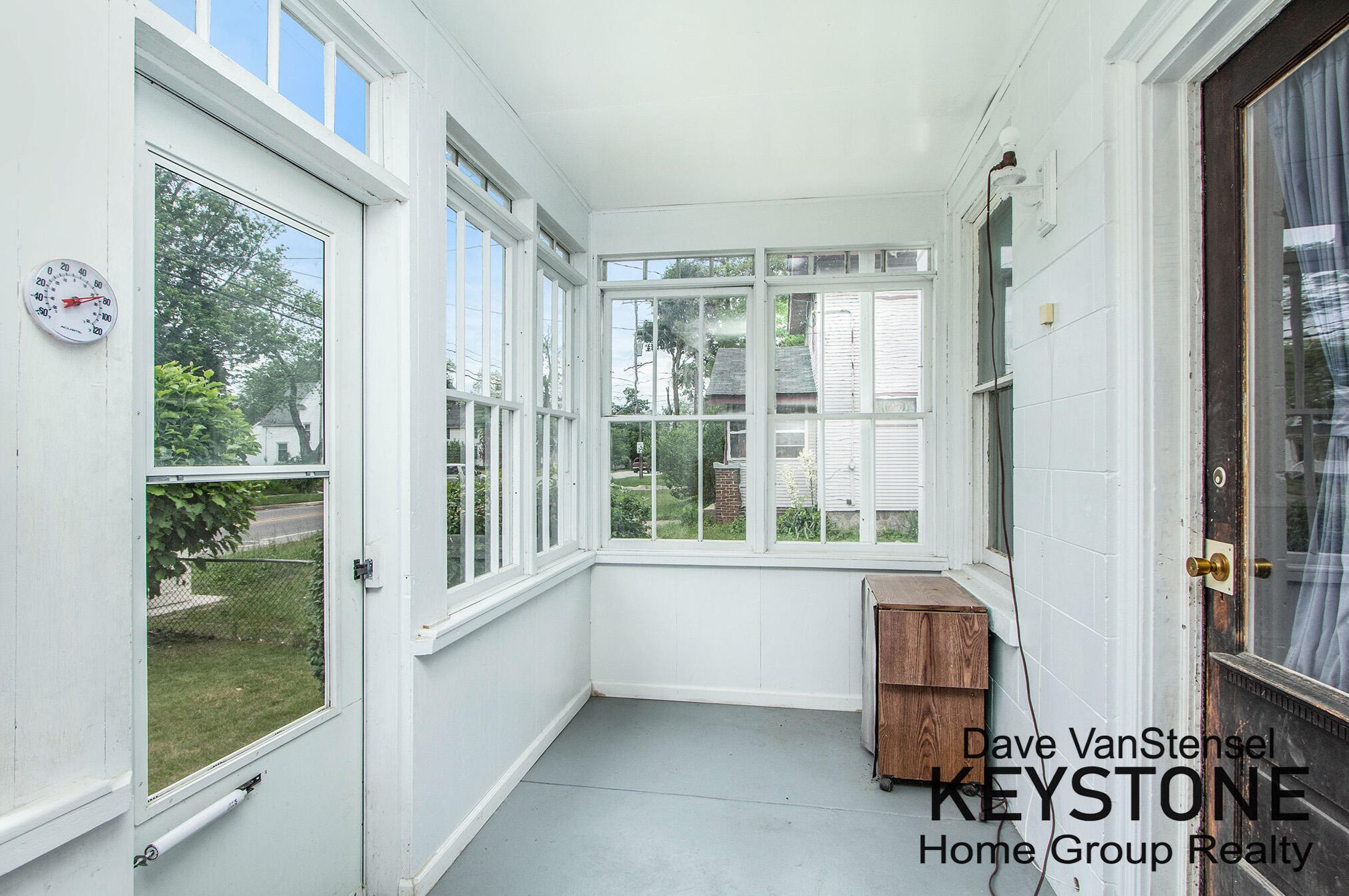 605 Park St, Grand Rapids, MI 49525-2544