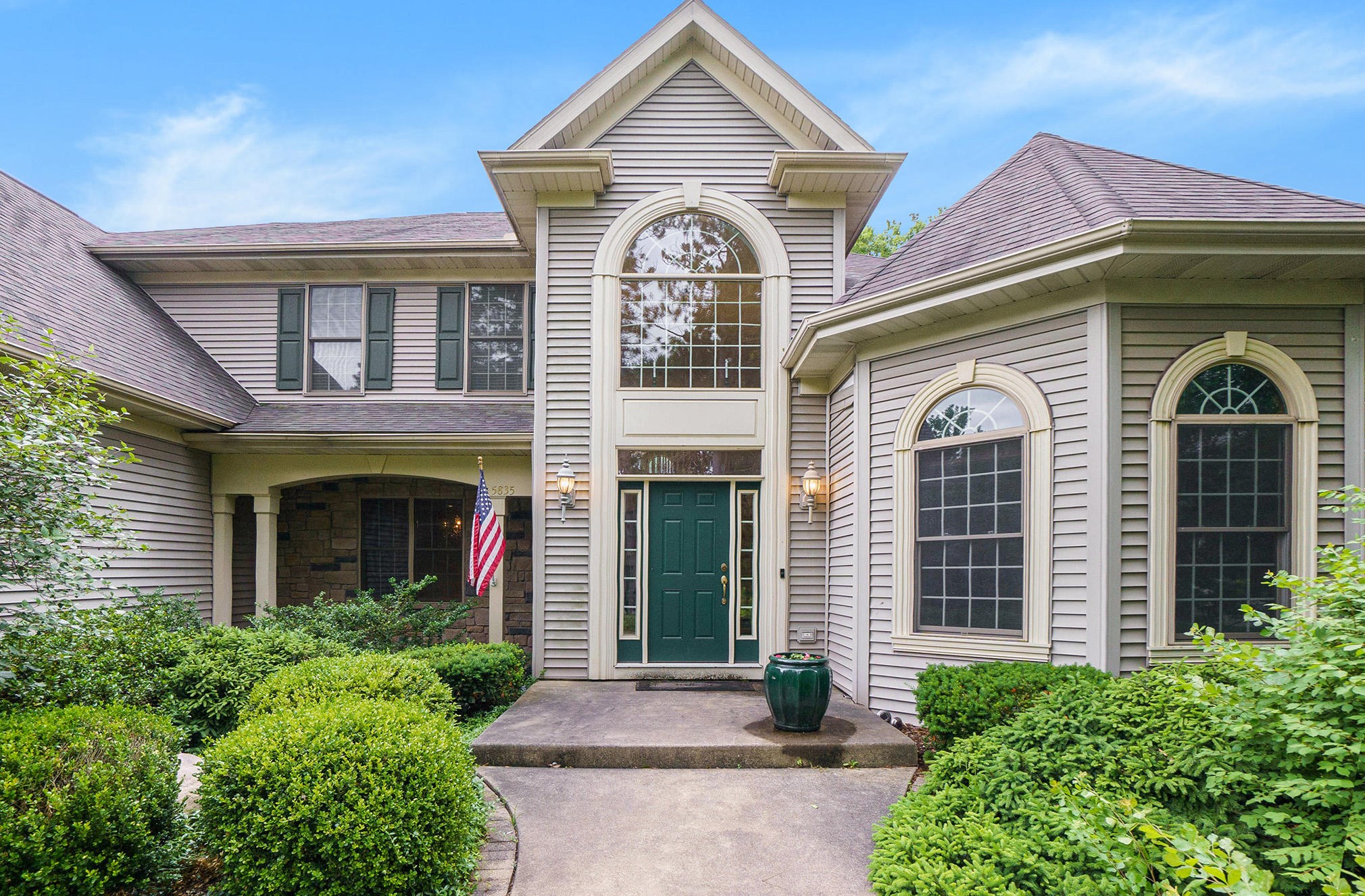 5835 Rolling Pines Ct, Kalamazoo, MI 49009