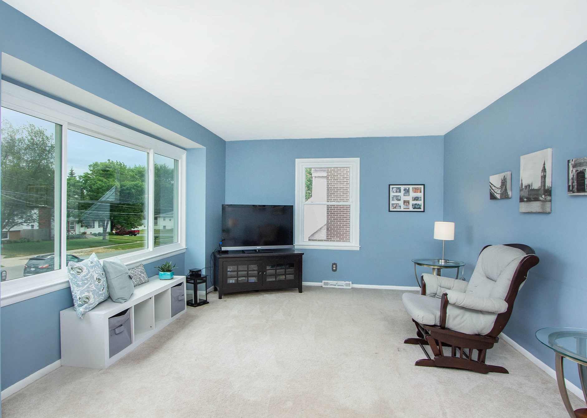 2711 Valley Ave, Grand Rapids, MI 49544-1754