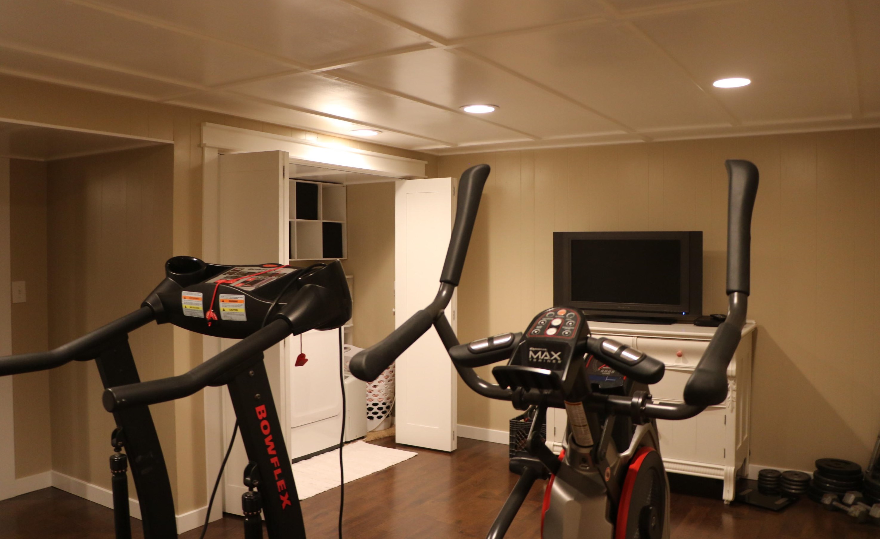 4301 Walnut Hl Dr, Grand Rapids MI 49512-3893 exterior