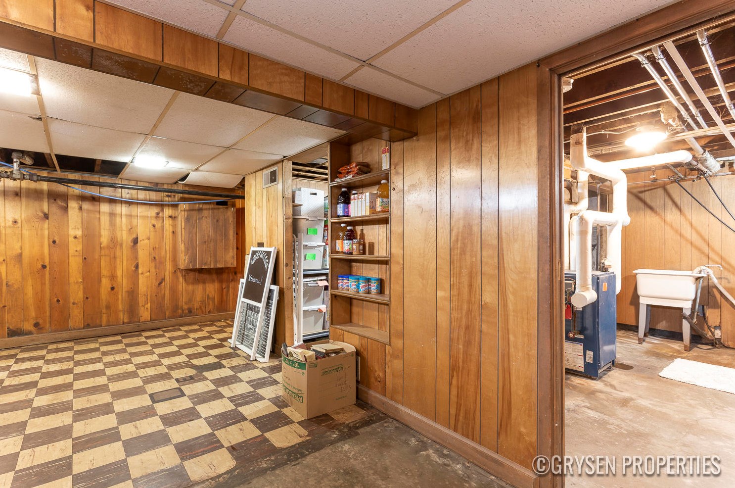 448 Van Allen St, Grand Rapids MI  49548-1228 exterior