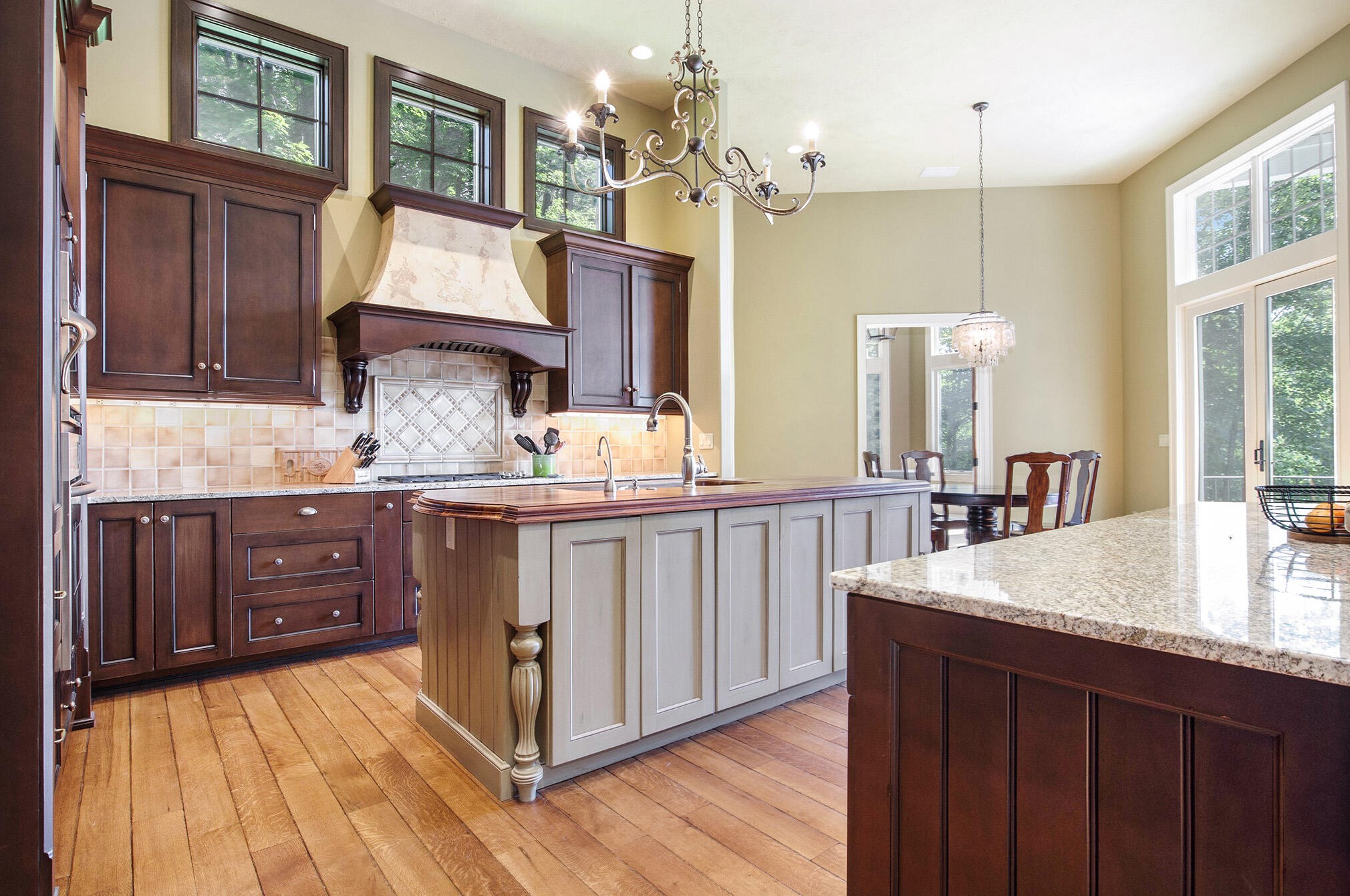 19428 Rosemary Rd, Spring Lake MI  49456-9600 exterior