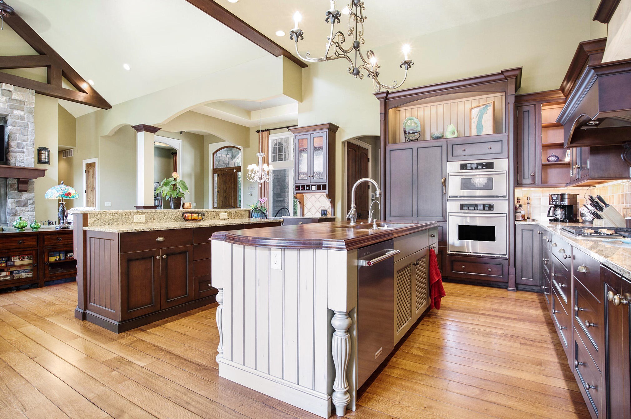 19428 Rosemary Rd, Spring Lake MI  49456-9600 exterior