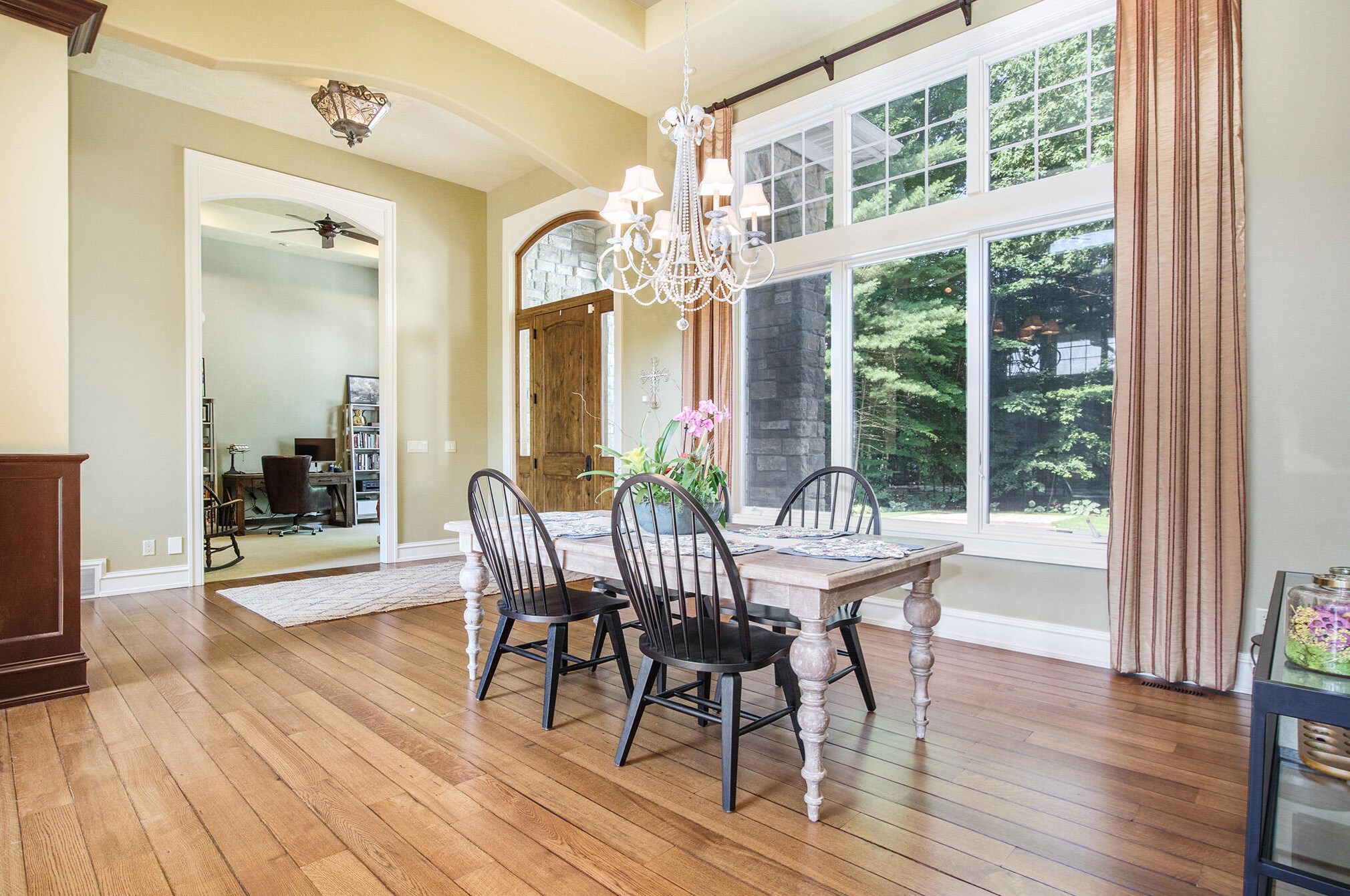 19428 Rosemary Rd, Spring Lake MI  49456-9600 exterior