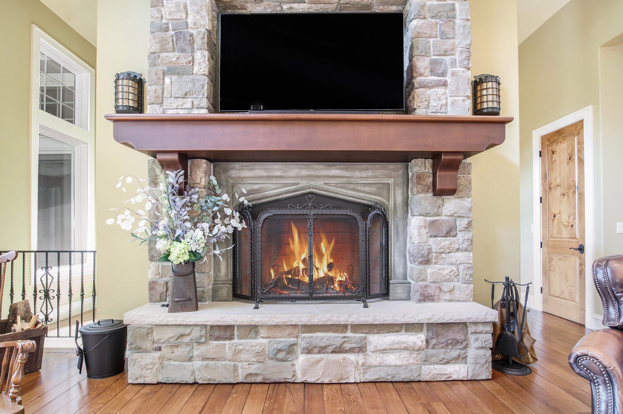 19428 Rosemary Rd, Spring Lake MI  49456-9600 exterior