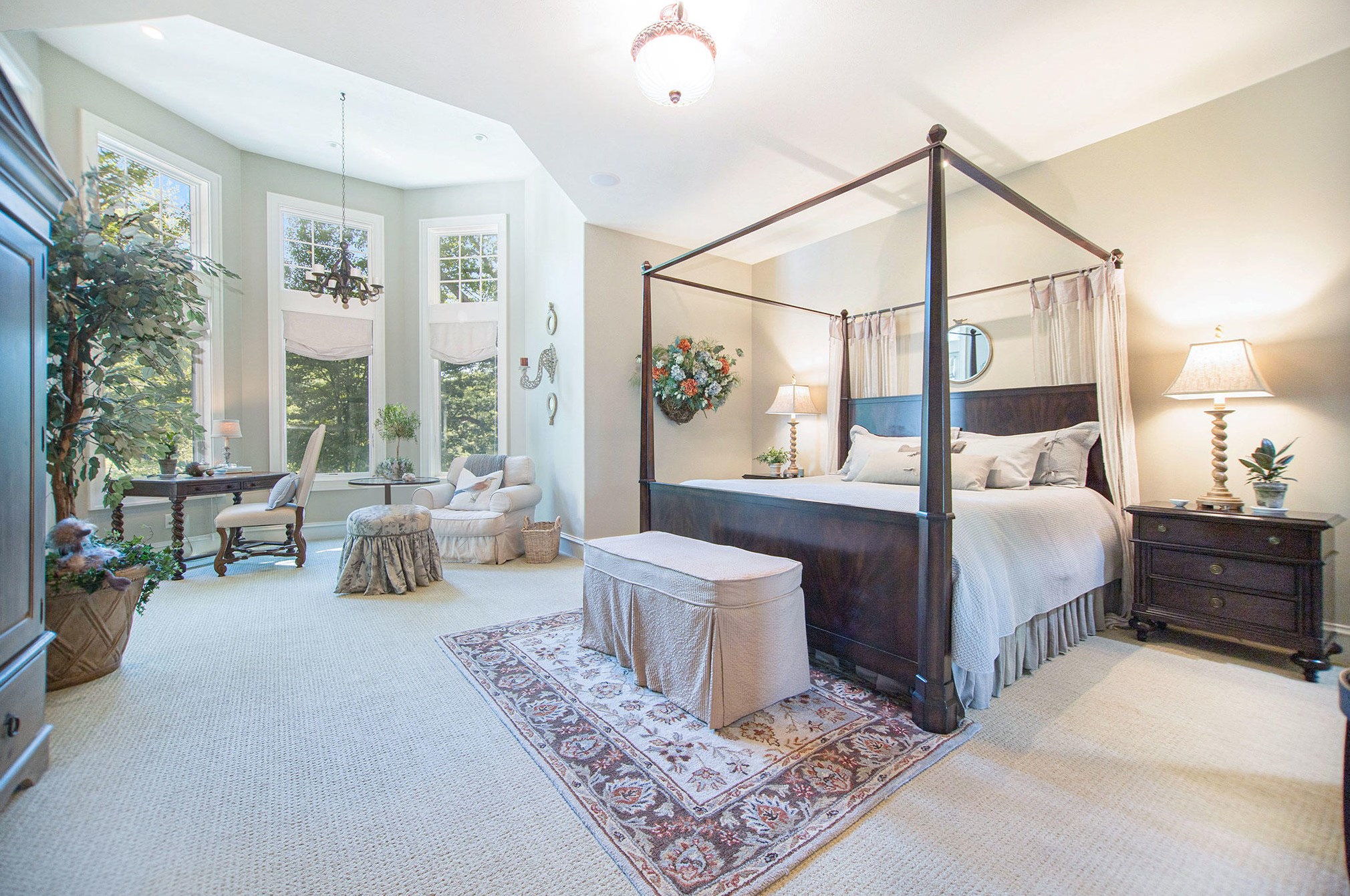 19428 Rosemary Rd, Spring Lake MI  49456-9600 exterior